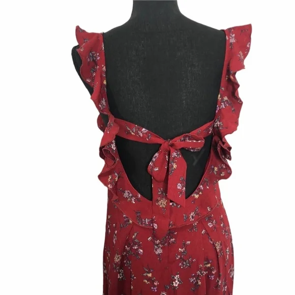 NWT En Creme Burgundy Floral Tir Back Midi Dress, Size Medium - Picture 3 of 8